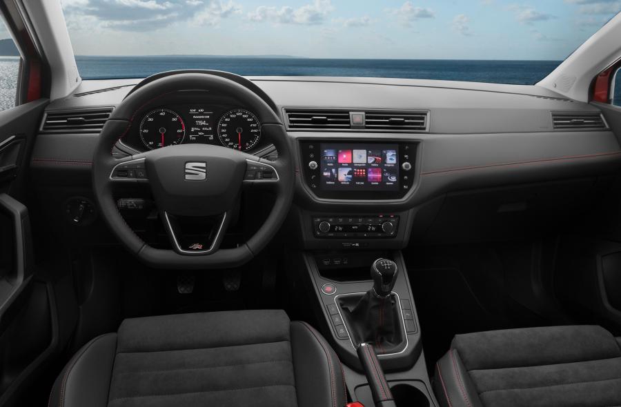 Торпедо Seat Ibiza FR TGI 2017 года  (WW) (фото 18 из 34)